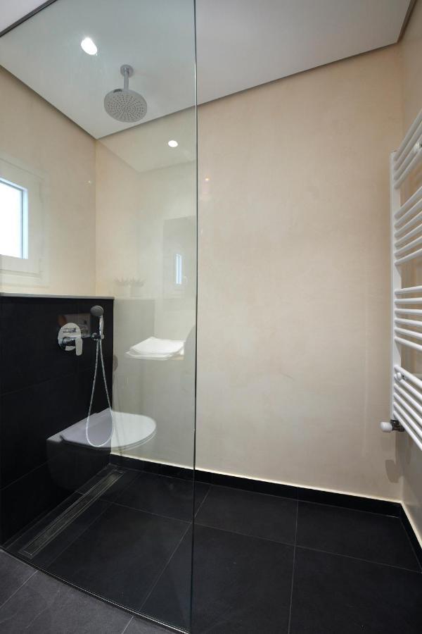 M2Studio Kavála ภายนอก รูปภาพ